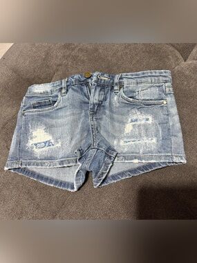BLANKNYC Kids Distressed Denim Shorts Size 10